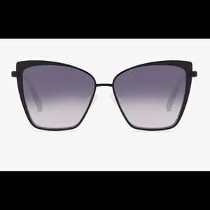 DIFF Becky sunglasses with case  (not new but unscratched)